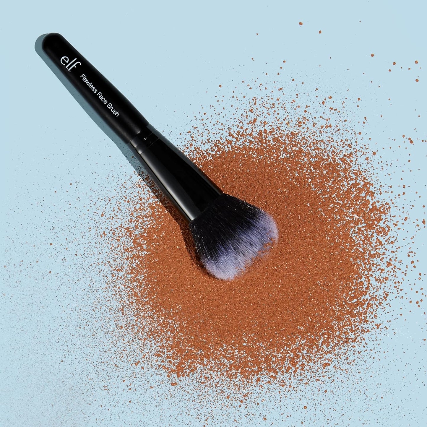 Flawless Face Brush - Synthetic Make-Up Brush for Contour & Definition