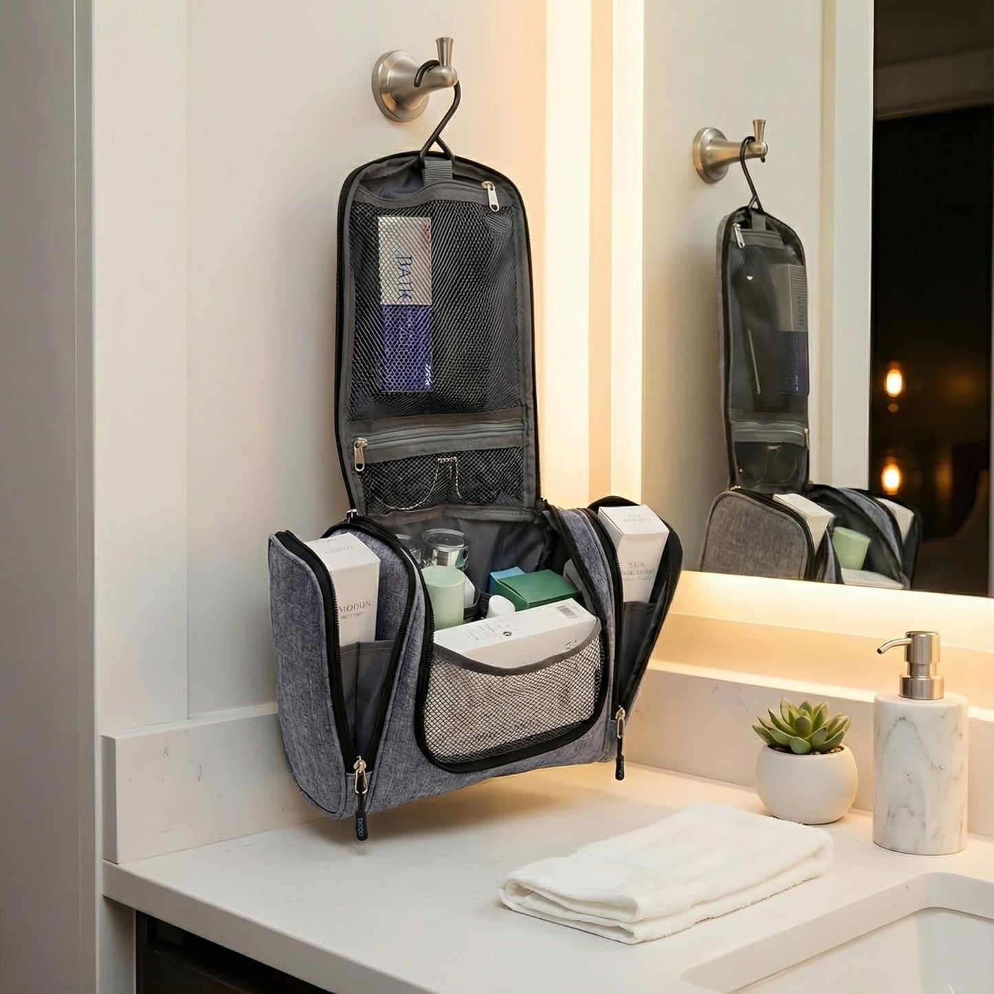 Travel Hanging Toiletry Wash Bag For Makeup Cosmetic